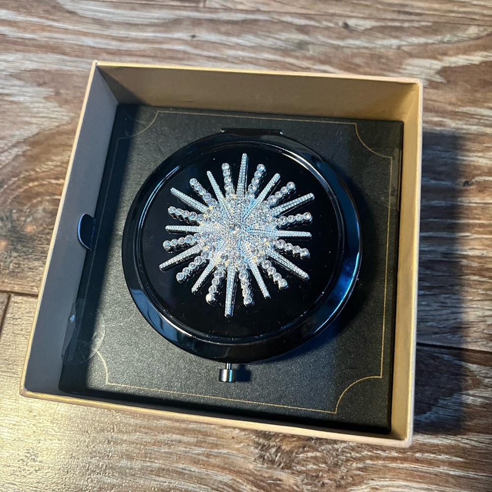 Monet Snowflake Compact Mirror